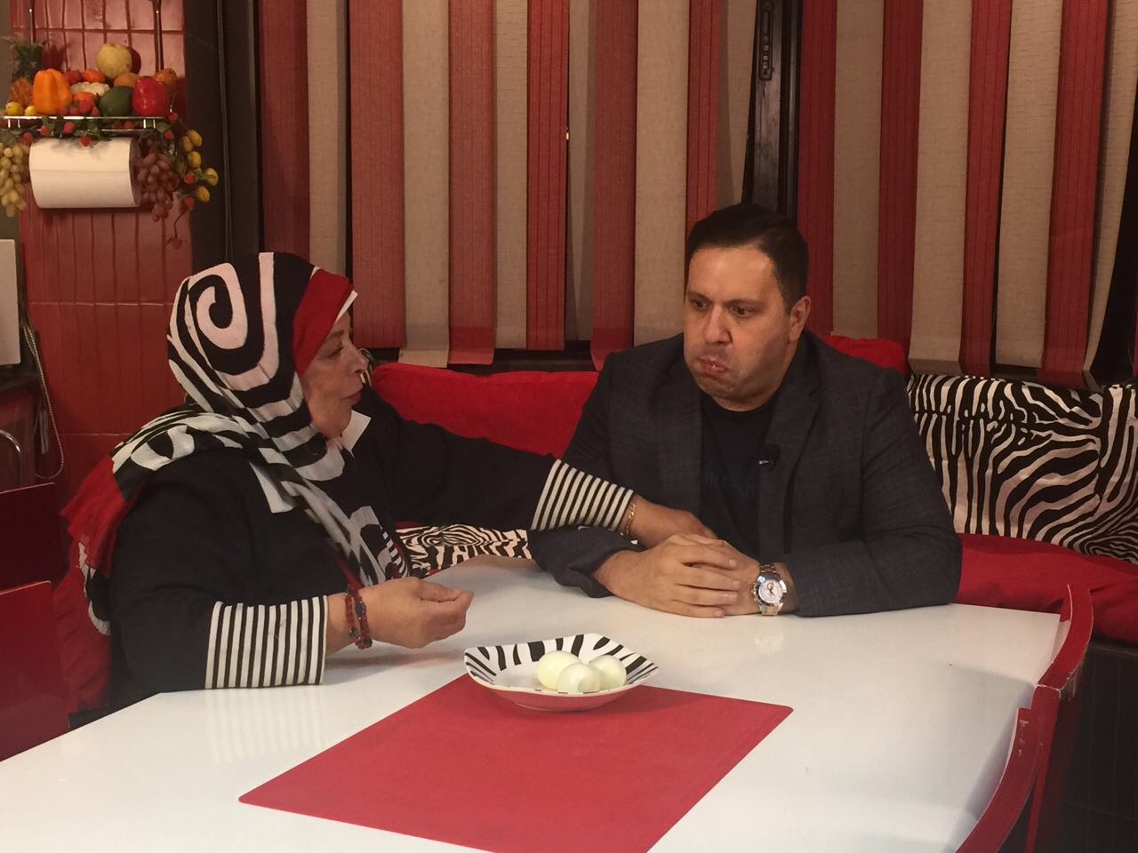 راوية سعيد مع أدوارد لأول مرة في القاهرة اليوم