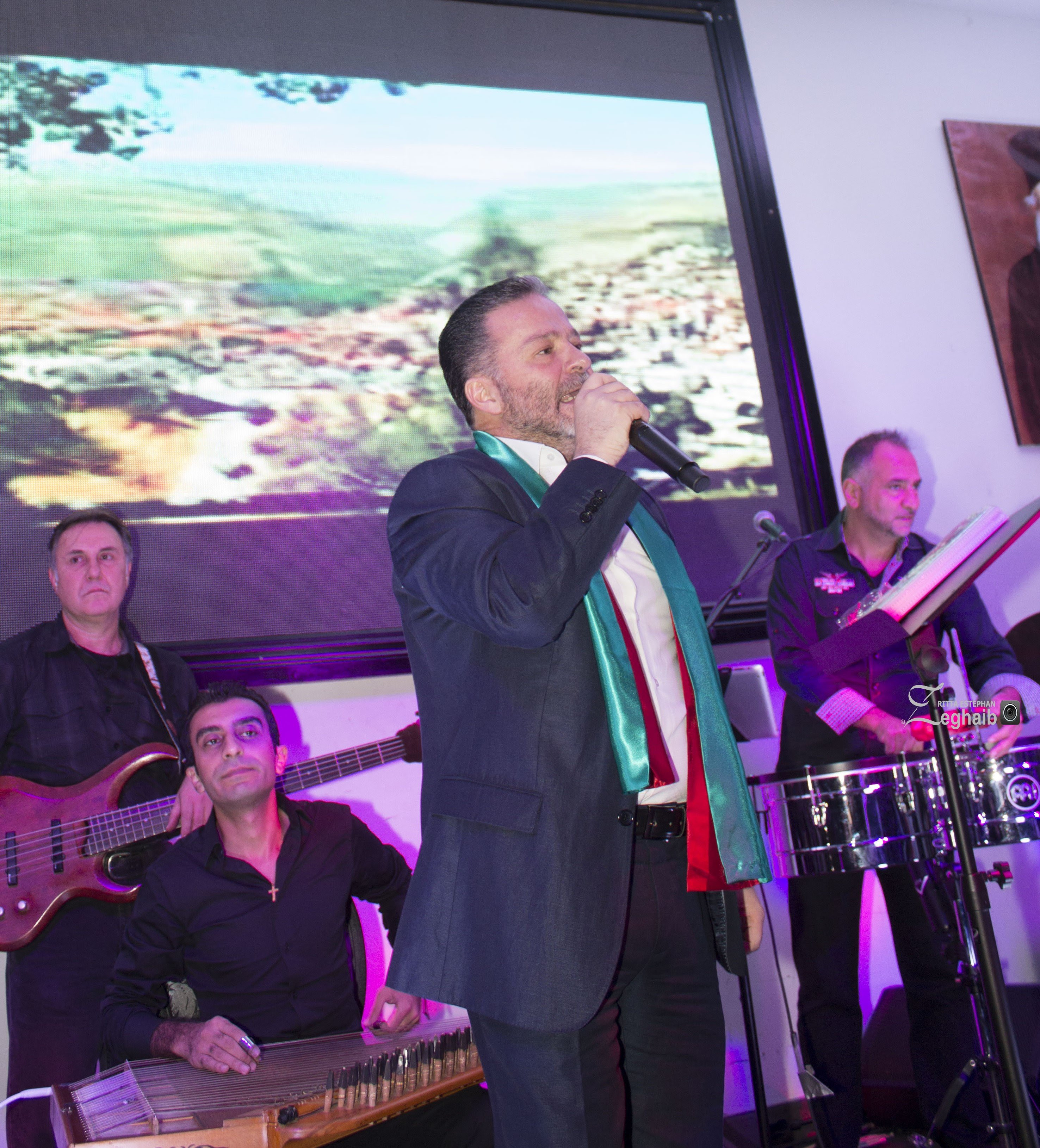 من البرازيل الى كندا، أسطا الغناء اللبناني يزور الجاليات اللبنانية