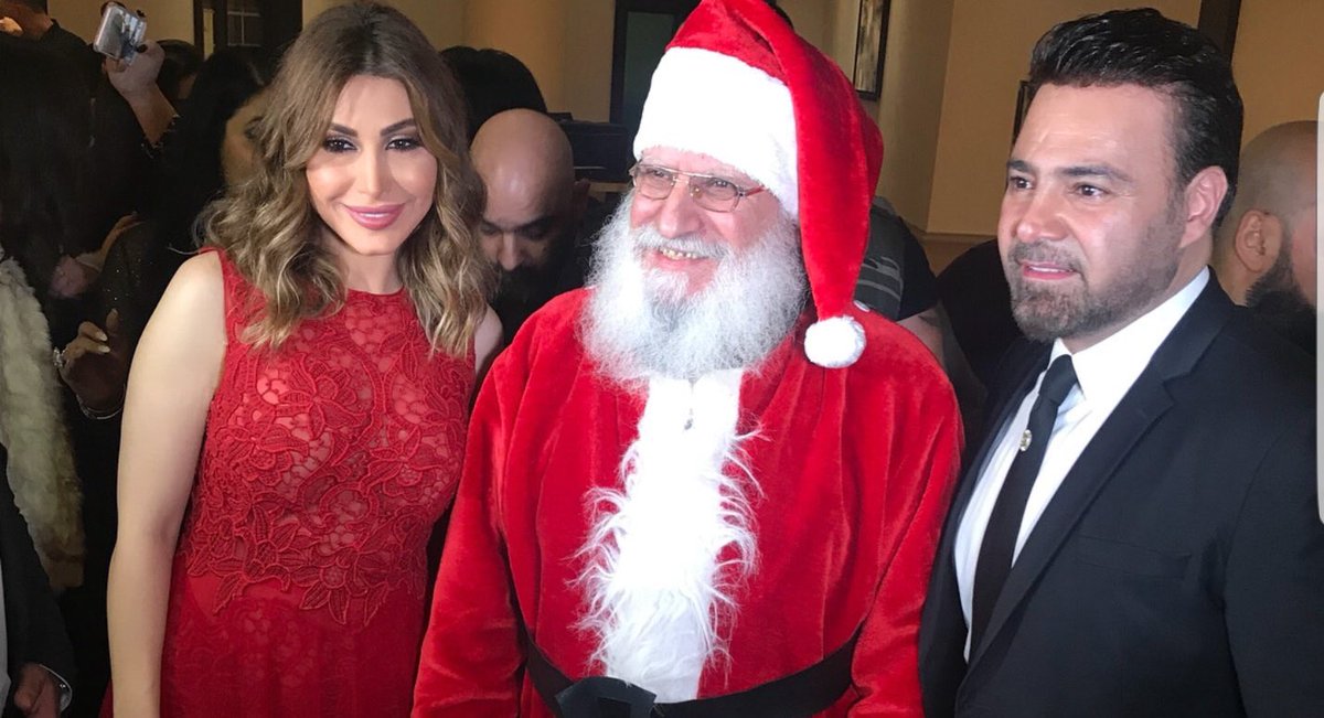 عاصي الحلاني ويارا يحتفلان بالميلاد بحضور باسيل